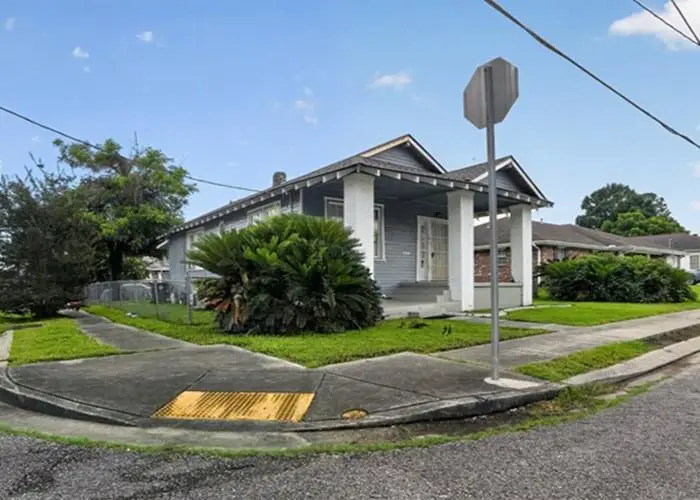 1900 Evergreen Avenue, New Orleans, LA 70114 - #2