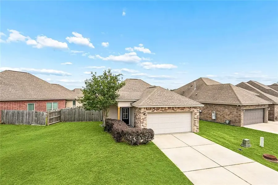 69024 Taverny Court, Madisonville, LA 70447 - #2