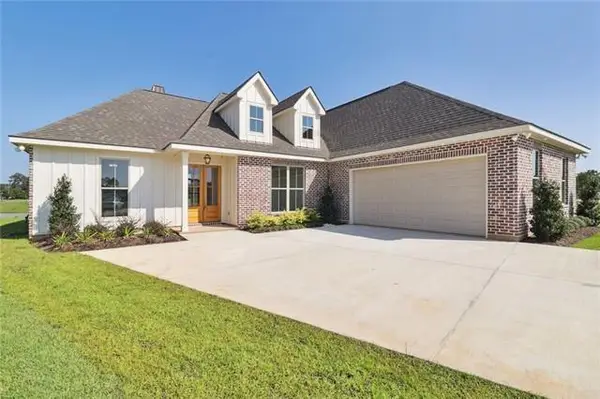 7158 Bedicove Drive, Madisonville, LA 70447
