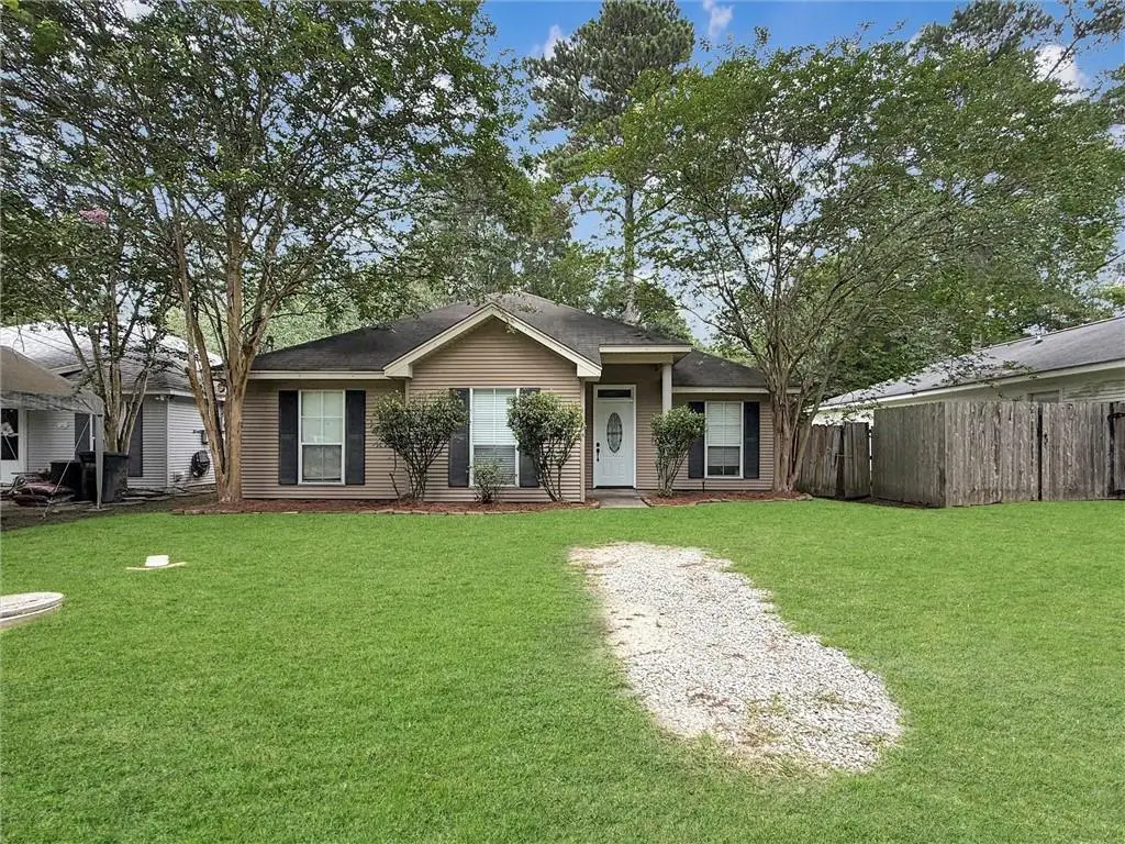113 Davis Street, Madisonville, LA 70447 - #1
