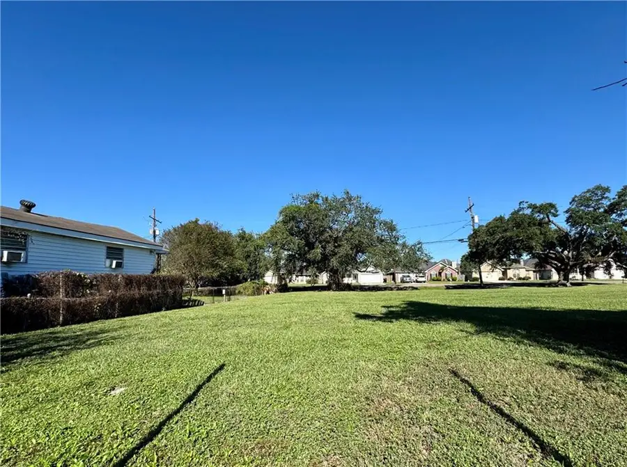 3063 Behrman Highway, New Orleans, LA 70114 - #2