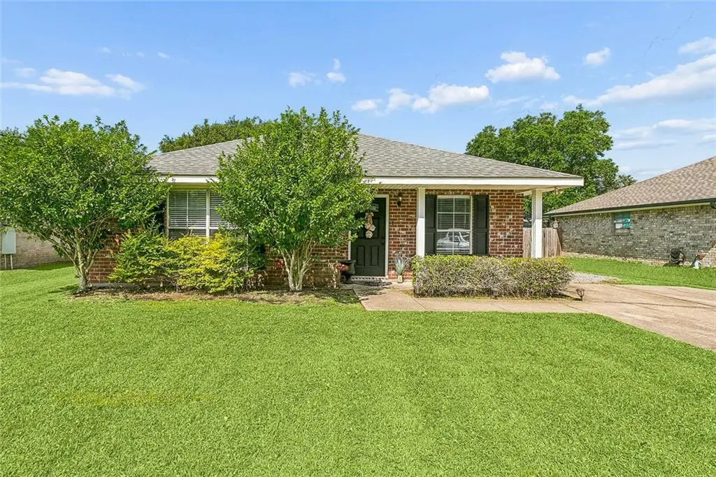 525 Magnolia Avenue, Laplace, LA 70068 - #1