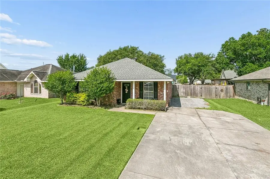 525 Magnolia Avenue, Laplace, LA 70068 - #2