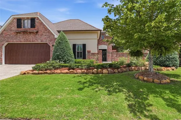 428 N Corniche Du Lac Drive, Covington, LA 70433