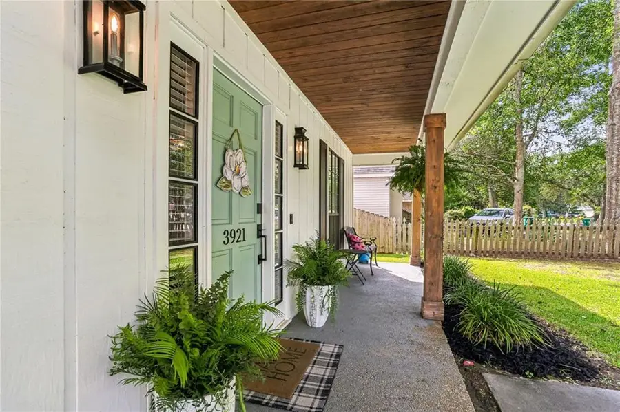 3921 Monroe Street, Mandeville, LA 70448 - #2