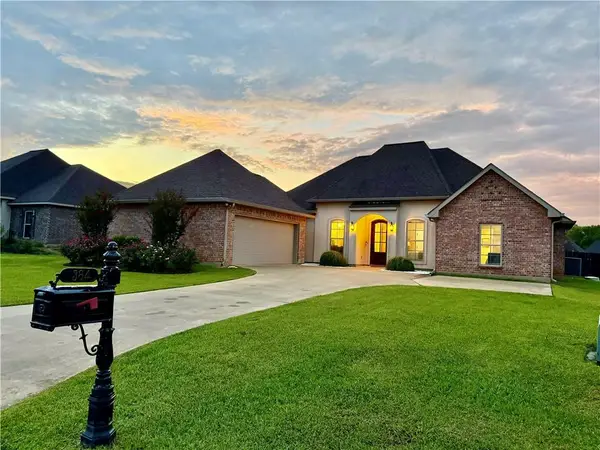 384 Lady Carolyn Circle, Woodworth, LA 71485
