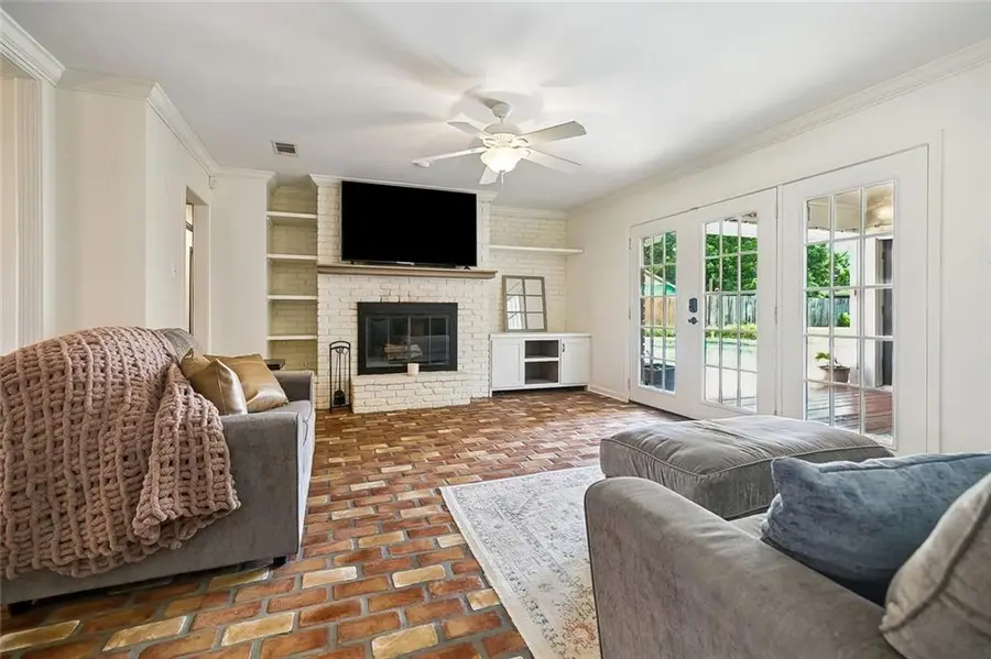 5029 Parkforest Drive, Baton Rouge, LA 70816 - #3