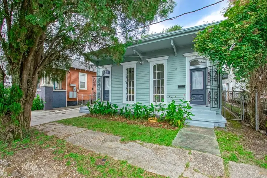 2032 - 34 34 Cadiz Street, New Orleans, LA 70115 - #2