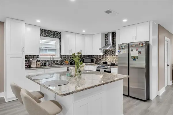 4916 Kawanee Avenue, Metairie, LA 70006