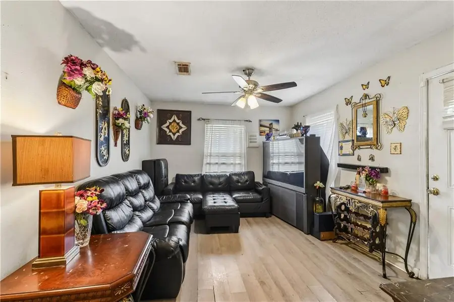 7646 Avalon Way, New Orleans, LA 70127 - #3