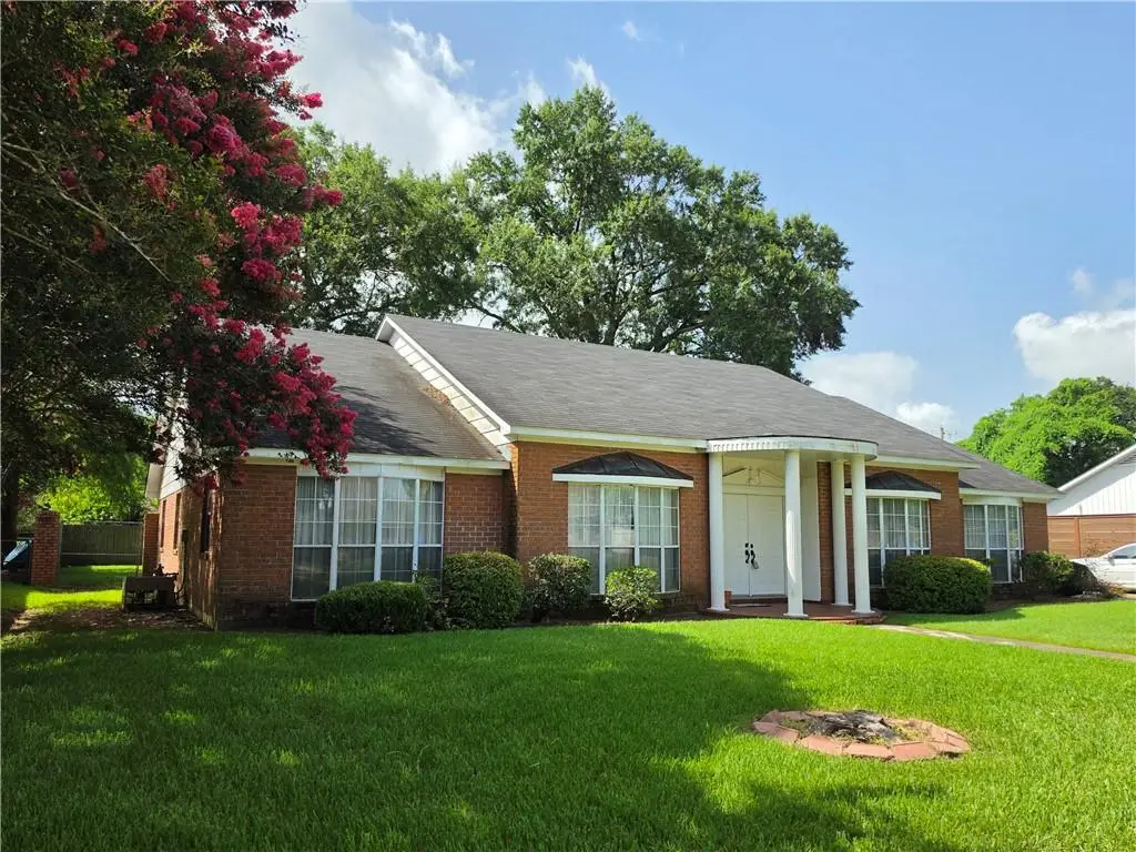 4109 Mayflower Drive, Alexandria, LA 71303 - #1