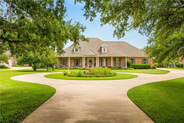 176 Starlight Point, Natchitoches, LA 71457