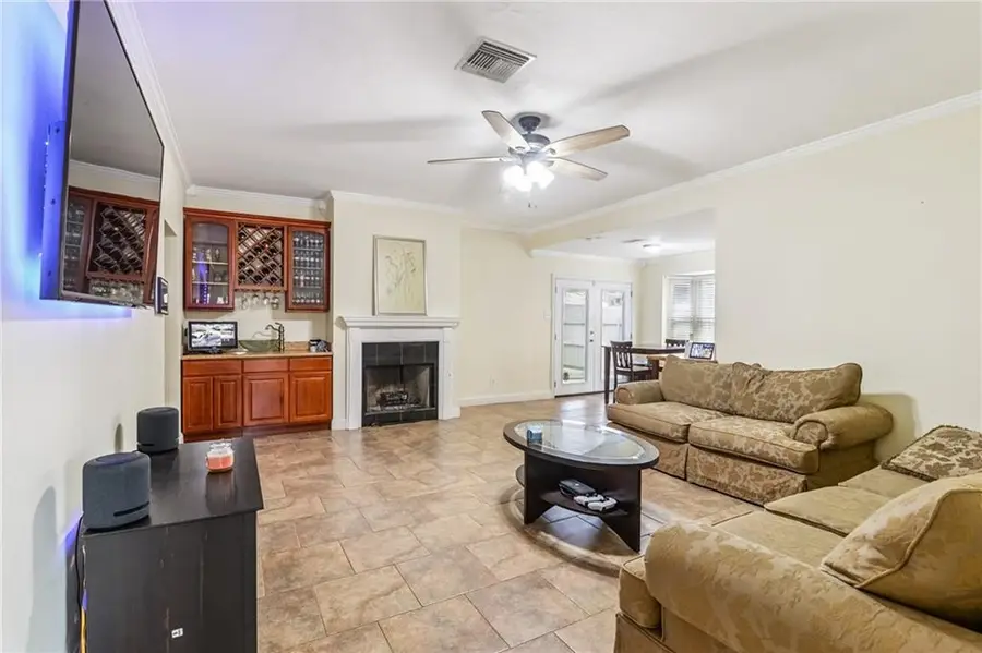 8010 Sandpiper Drive, New Orleans, LA 70128 - #3