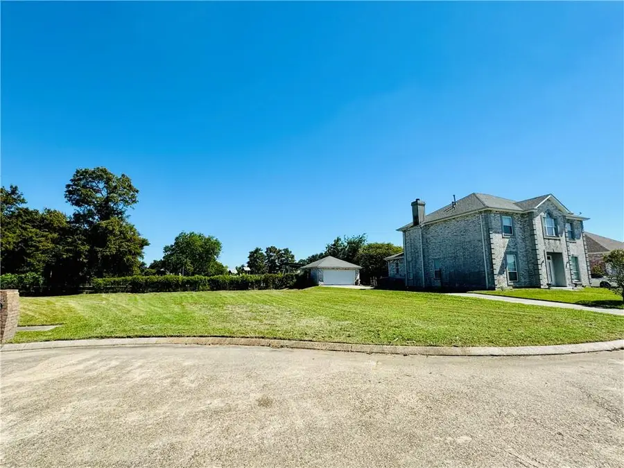 7241 E Tamaron Boulevard, New Orleans, LA 70128 - #2