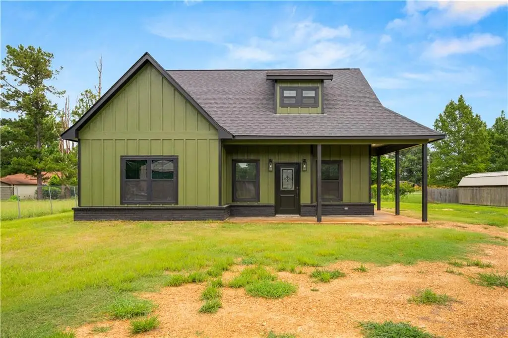 802 Odom Street, Jonesville, LA 71343 - #1