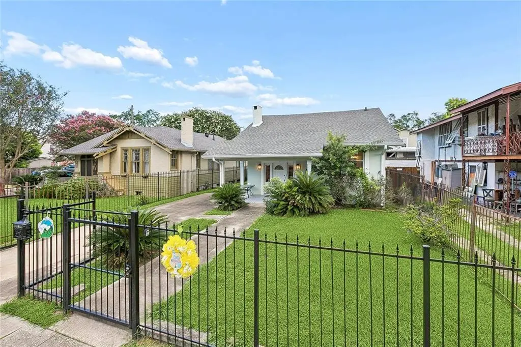 2831 Calhoun Street, New Orleans, LA 70118 - #1