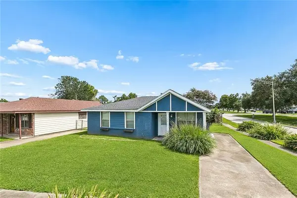 100 Winnona Drive, Westwego, LA 70094
