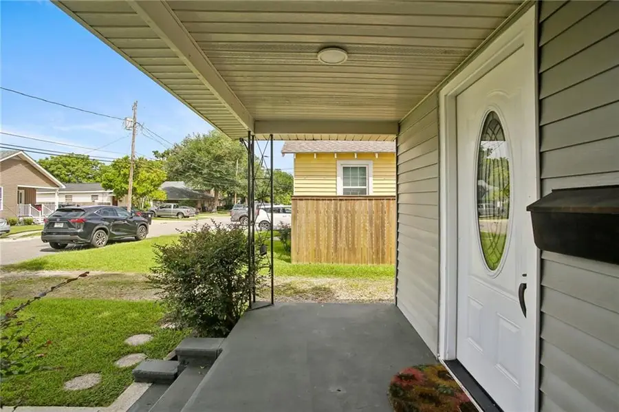 15 Crislaur Avenue, Harahan, LA 70123 - #3