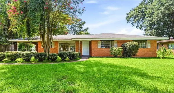 5124 Crestwood Drive, Alexandria, LA 71301