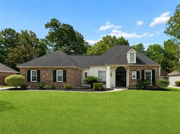 618 Sweet Bay Drive, Mandeville, LA 70448