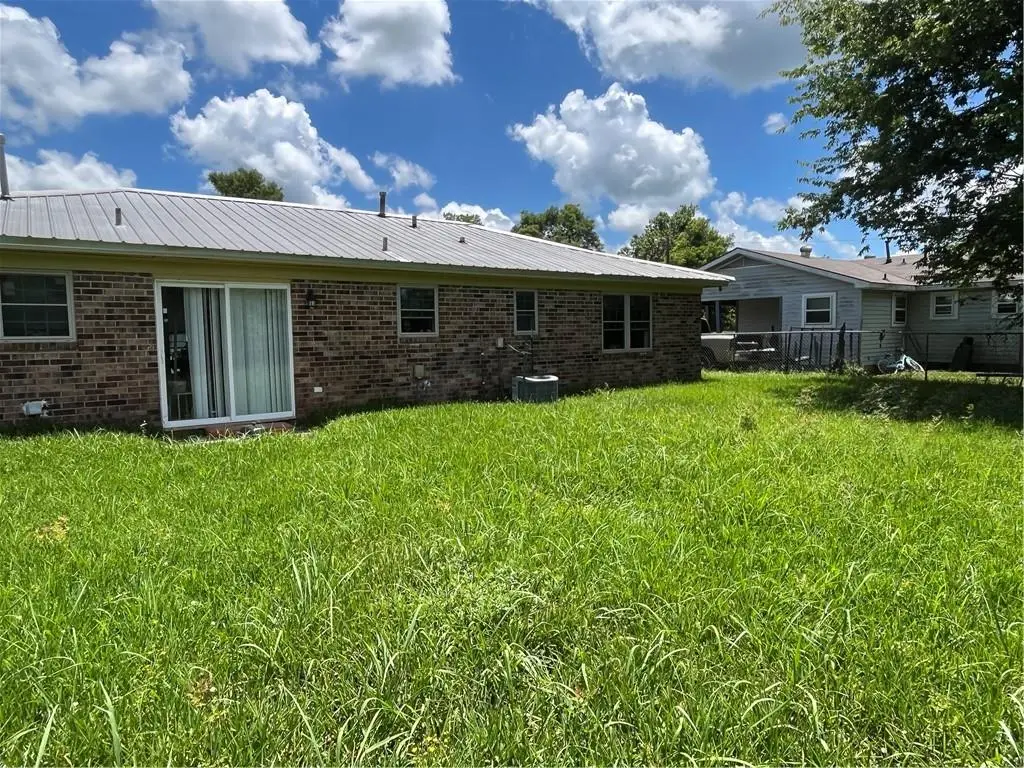 5204 Baronne Street, Alexandria, LA 71302 - #1