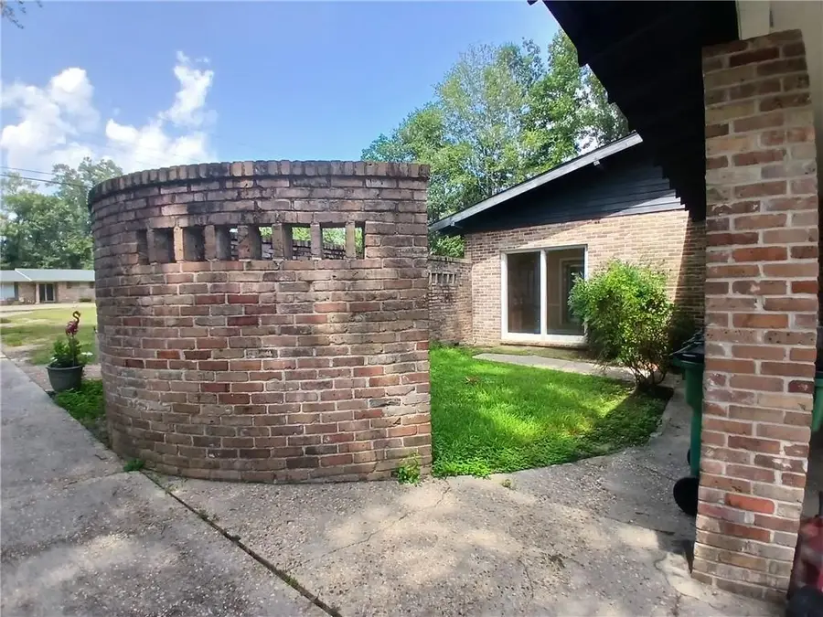 1326 Charwood Drive, Bogalusa, LA 70427 - #2