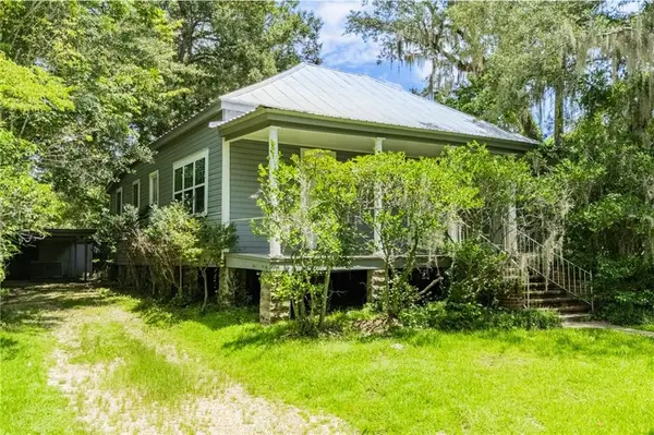 614 E Independence Street, Covington, LA 70433