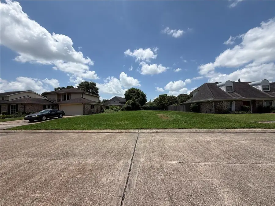 3815 Peachtree Court, New Orleans, LA 70131 - #3