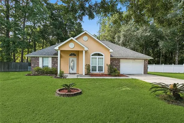 213 Heather Drive, Mandeville, LA 70471