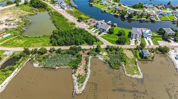 103 Lakeview Drive, Slidell, LA 70458