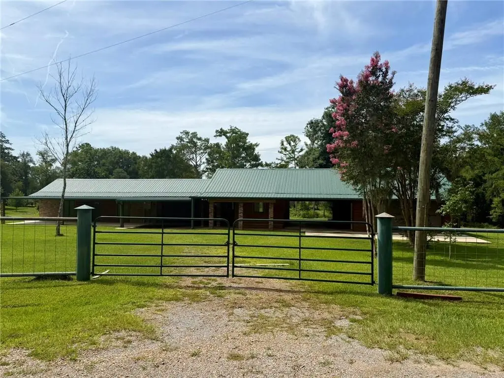 514 & 516 Claudes Road, Colfax, LA 71417 - #1