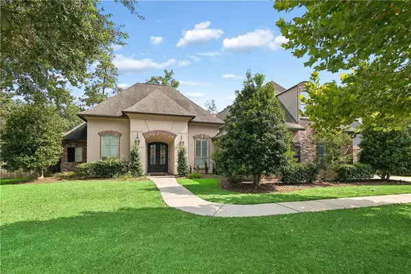 564 Evergreen Drive, Mandeville, LA 70448