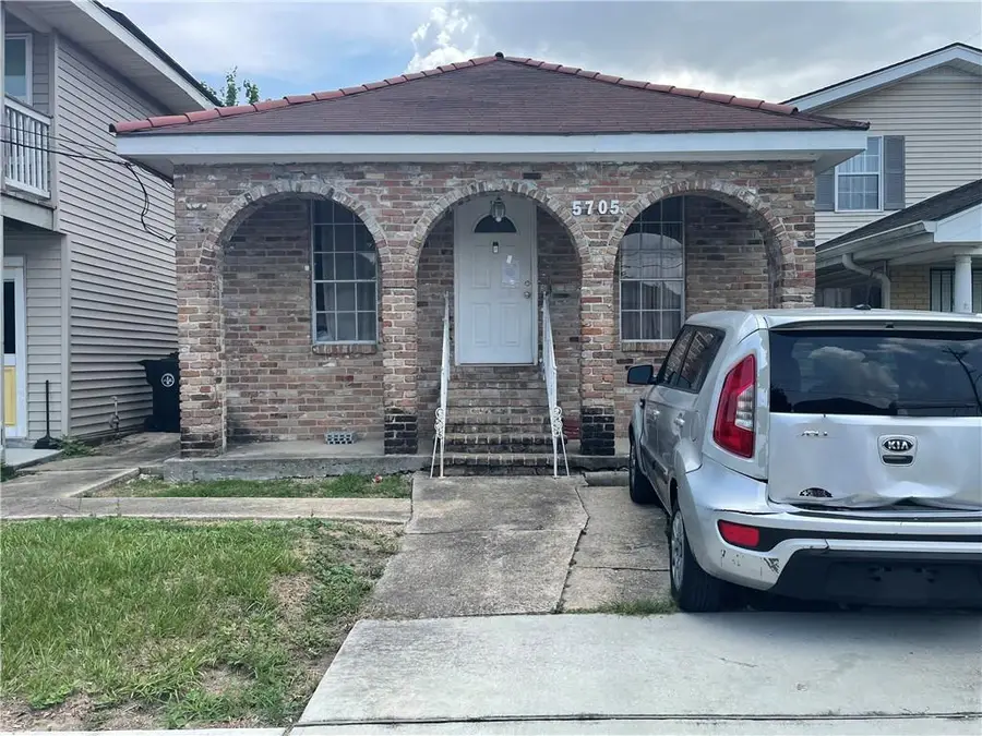 5705 Lafaye Street, New Orleans, LA 70122 - #2