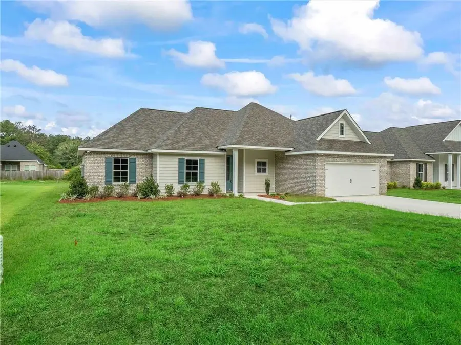 72657 Robindale Drive, Covington, LA 70435 - #2