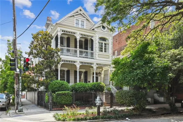 639 Esplanade Avenue, New Orleans, LA 70116