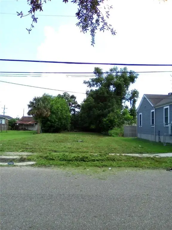 2027 Deslonde Street, New Orleans, LA 70117 - #1