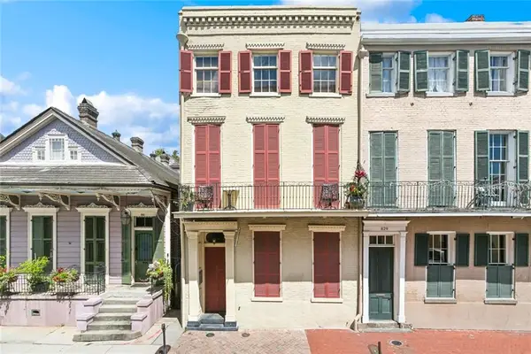 827 Burgundy Street #D, New Orleans, LA 70116