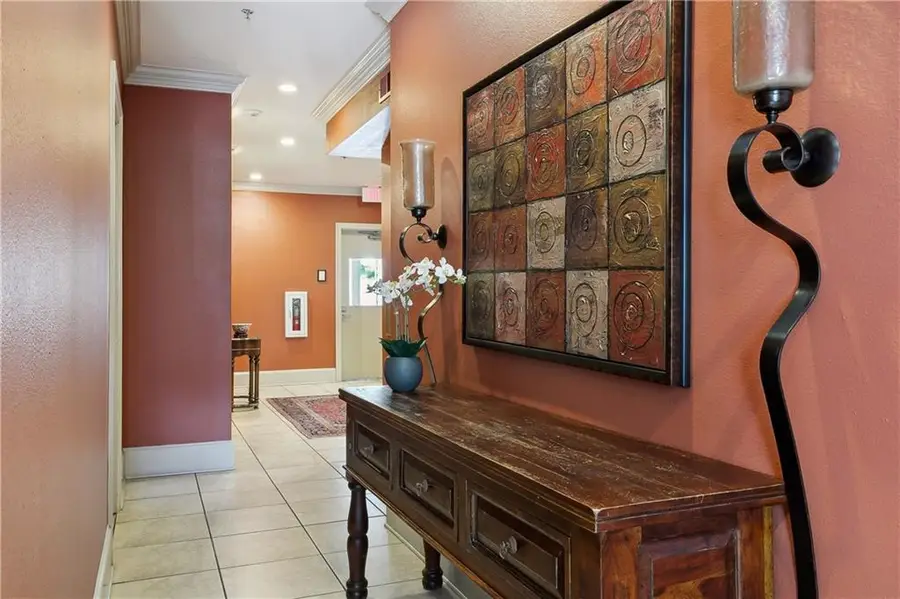 1633 First Street #101, New Orleans, LA 70130 - #3