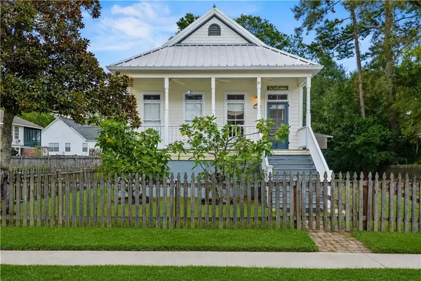 105 5th Street, Madisonville, LA 70447