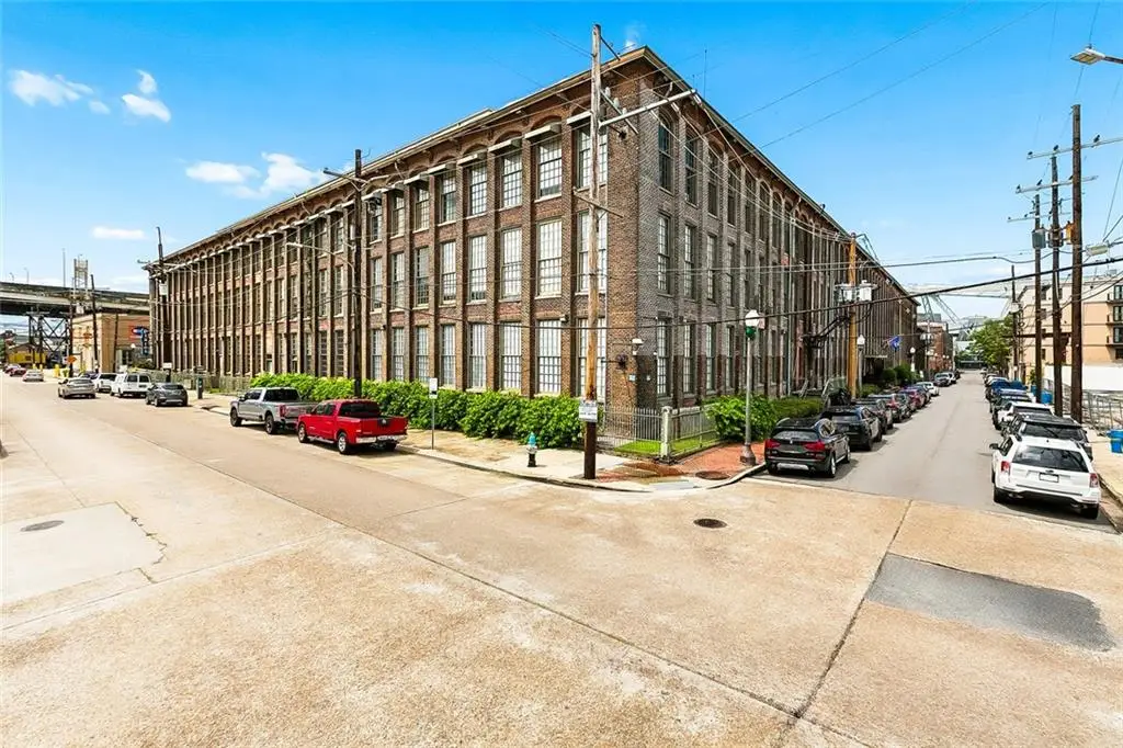 920 Poeyfarre Street #203, New Orleans, LA 70130 - #1
