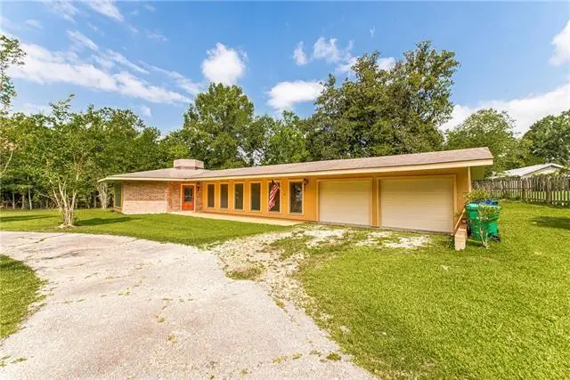 205 Cedar Road, Bogalusa, LA 70427 - #2