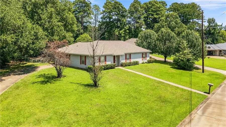 356 E Twin Oaks Drive E, Pineville, LA 71360 - #2