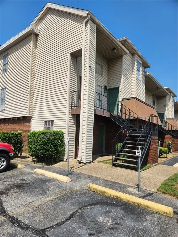 2509 Giuffrias Street #802, Metairie, LA 70001