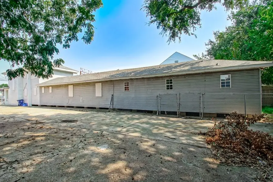 416 S Broad Avenue, New Orleans, LA 70119 - #3