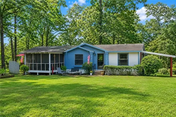 124 Robin Hood Road, Dry Prong, LA 71423