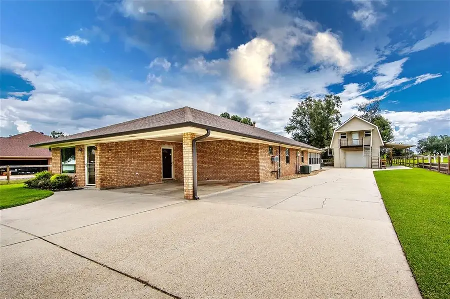 1353 Doctor Beatrous Road, Theriot, LA 70397 - #2