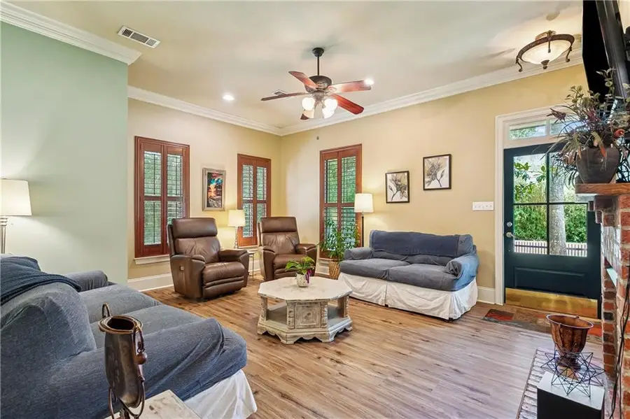 929 W 17th Avenue, Covington, LA 70433 - #3