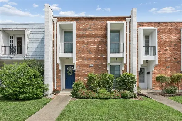 871 Martin Behrman Avenue, Metairie, LA 70005