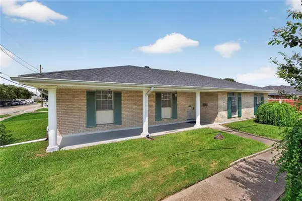 1025 Focis Street, Metairie, LA 70005