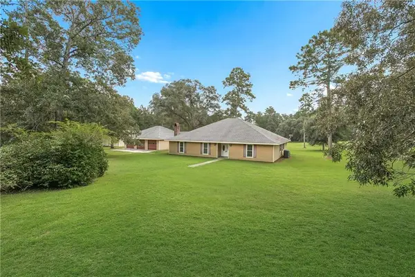 12522 Highway 1077 Highway, Folsom, LA 70437
